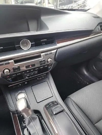 2018 Lexus ES 300 VIN: