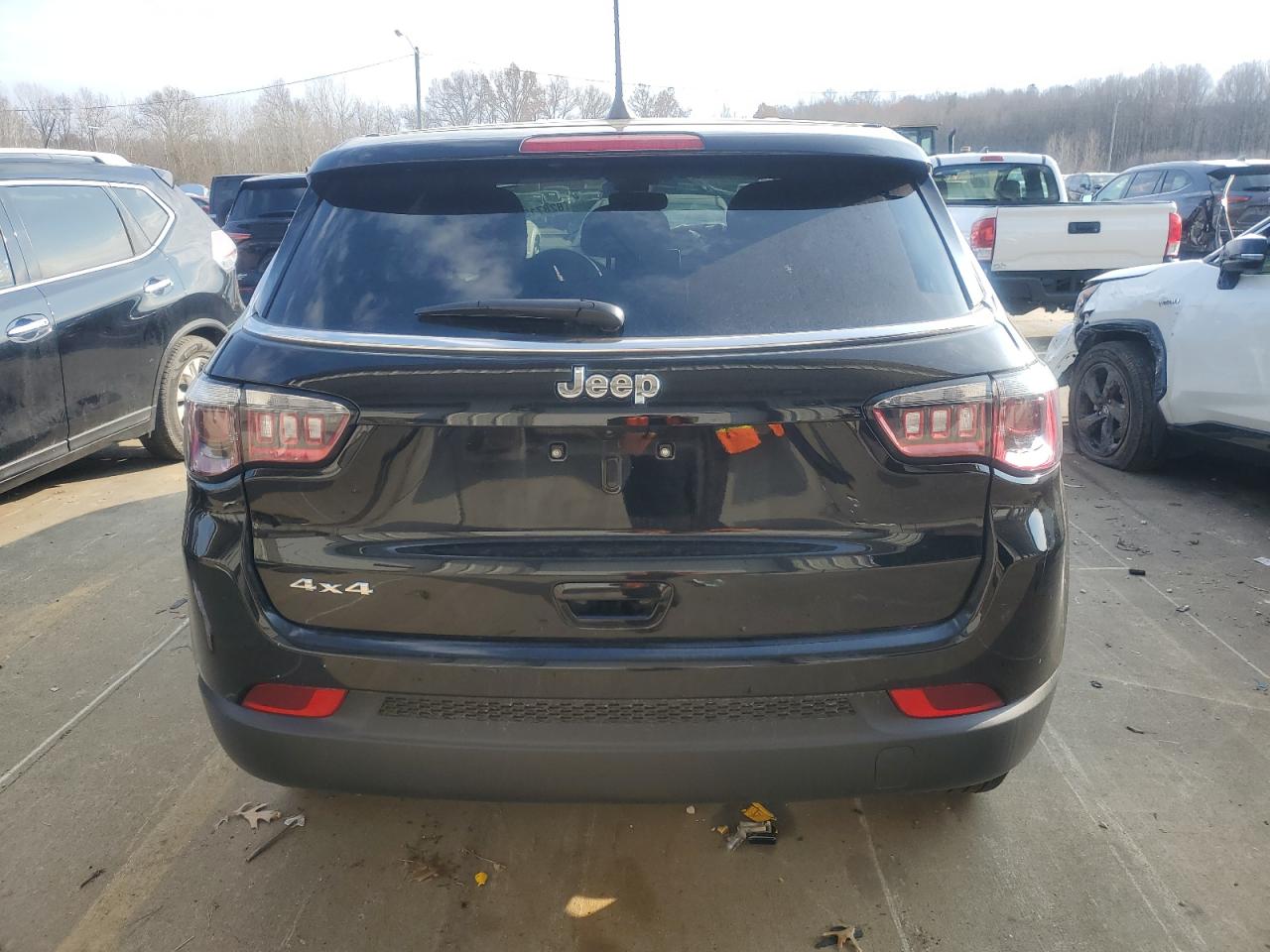2024 JEEP COMPASS SPORT VIN:3C4NJDAN9RT112669