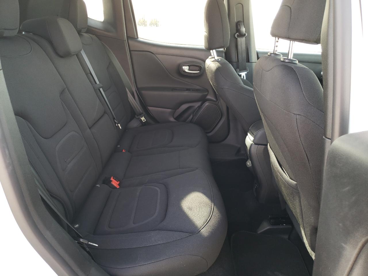 2022 JEEP RENEGADE LATITUDE VIN:ZACNJDB14NPN79900