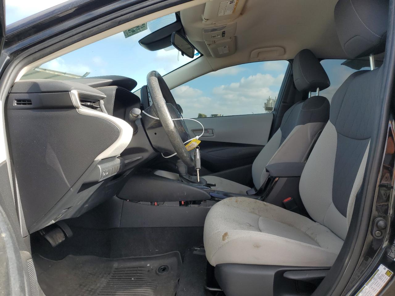 2022 TOYOTA COROLLA LE VIN:5YFEPMAE0NP282186