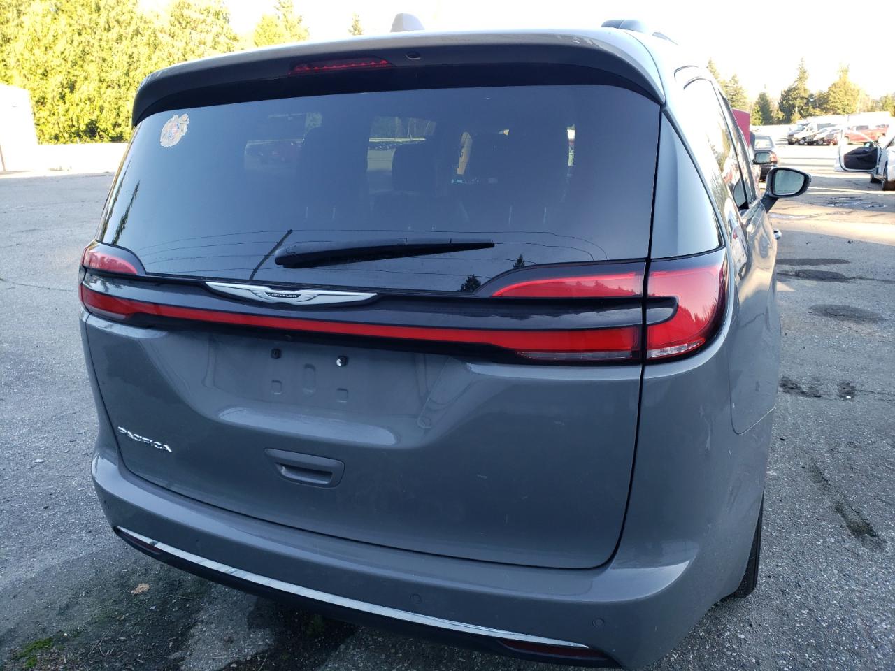 2022 CHRYSLER PACIFICA TOURING L VIN:2C4RC1BG8NR160431