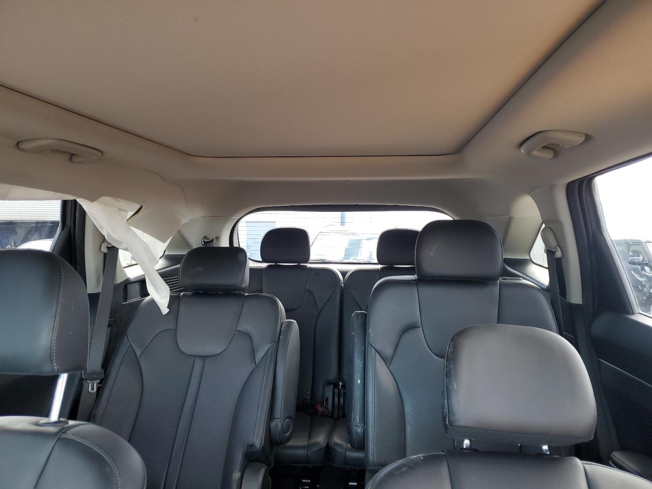 2023 KIA SORENTO EX VIN:5XYRHDLF6PG194979