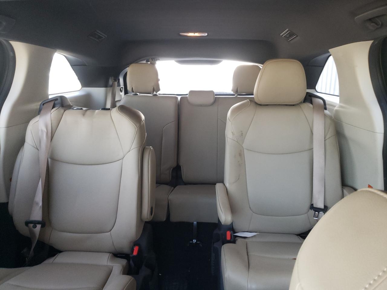 2022 TOYOTA SIENNA XLE VIN:5TDYRKEC5NS090063