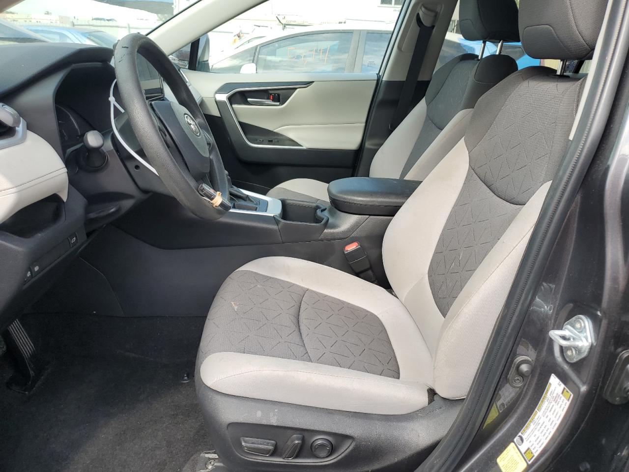 2023 TOYOTA RAV4 XLE VIN:P116757          