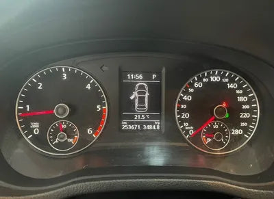 2014 Volkswagen Passat VIN:
