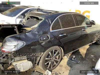 2019 Mercedes-Benz E 300 WDDZF5DBXKA691877 VIN:WDDZF5DBXKA691877