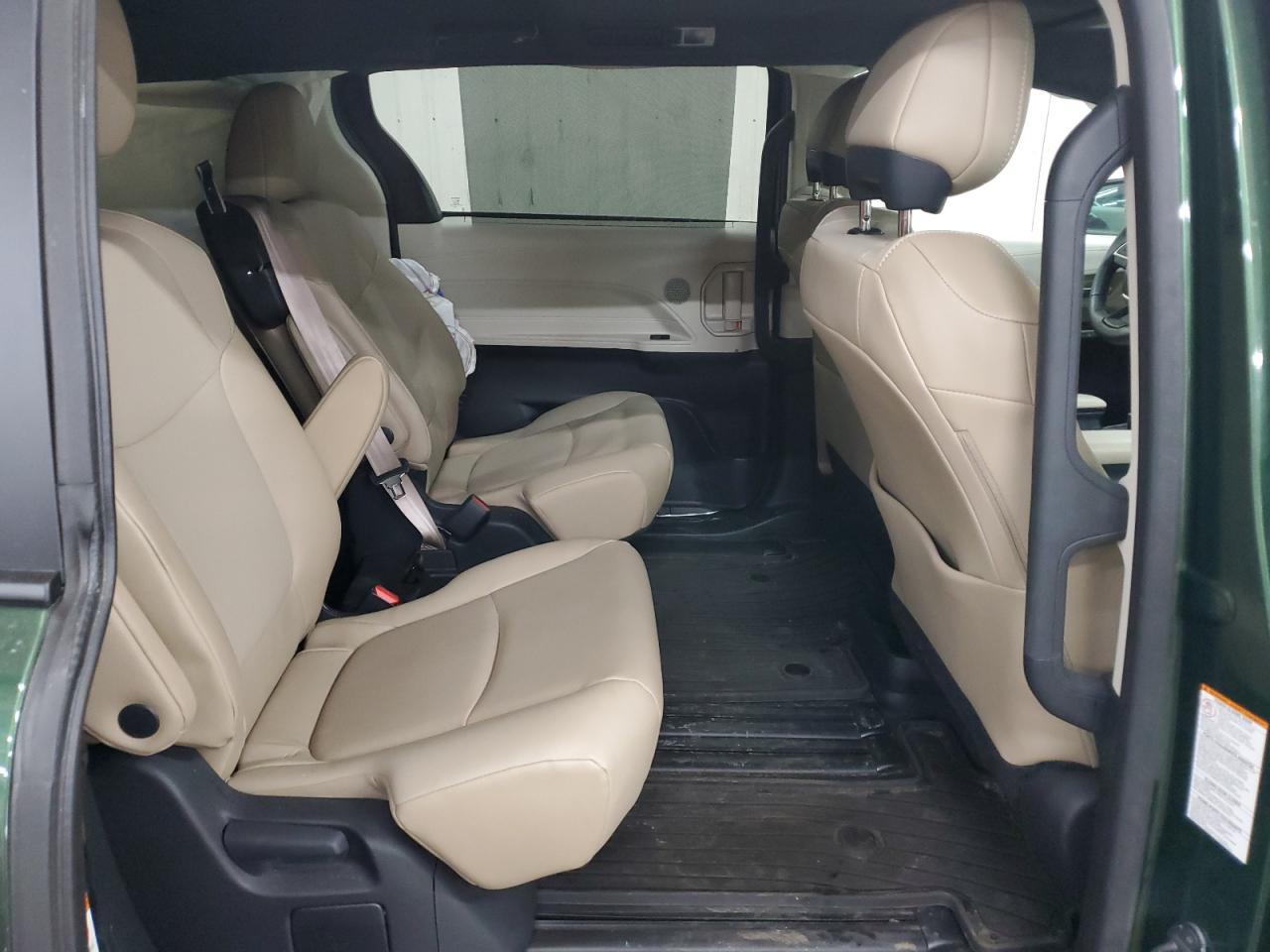 2023 TOYOTA SIENNA XLE VIN:5TDYRKEC9PS137744