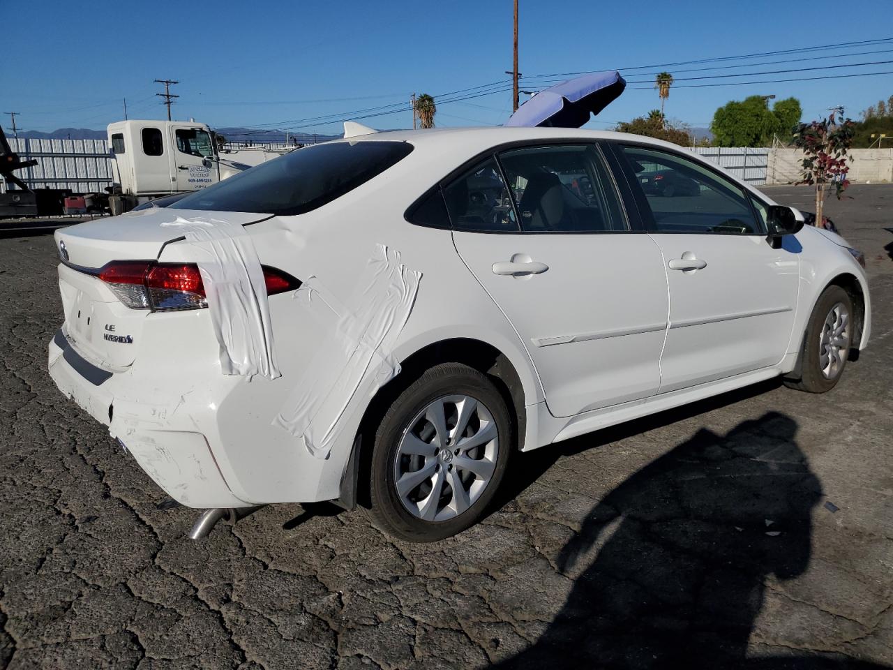 2024 TOYOTA COROLLA LE VIN:JTDBCMFE2R3055488