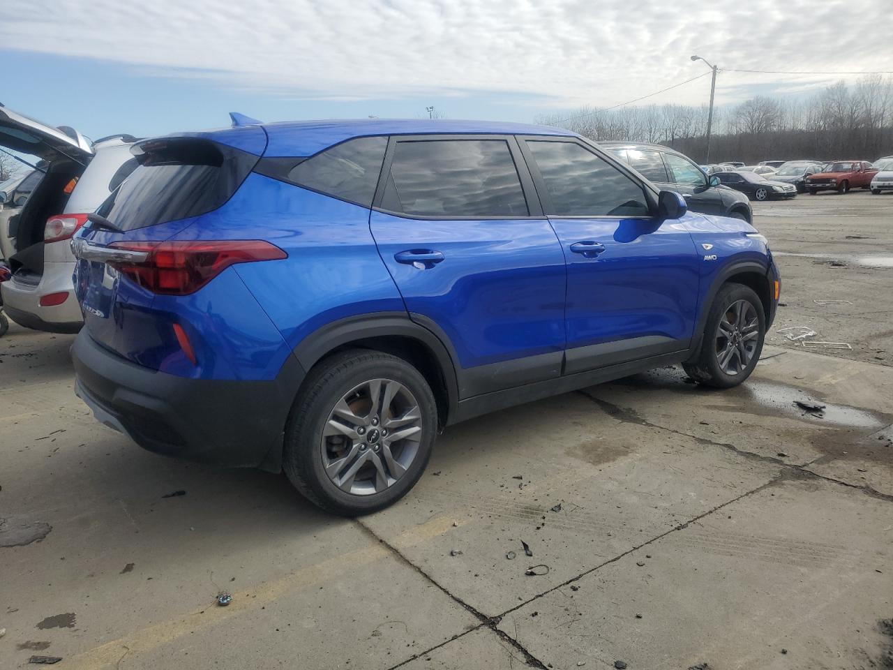 2022 KIA SELTOS LX VIN:KNDEPCAA4N7322276