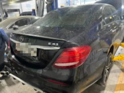 2017 Mercedes-Benz E 300 VIN: