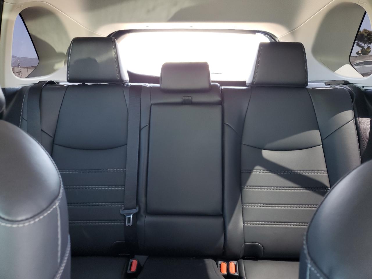 2022 TOYOTA RAV4 XLE PREMIUM VIN:2T3A1RFV1NW298361