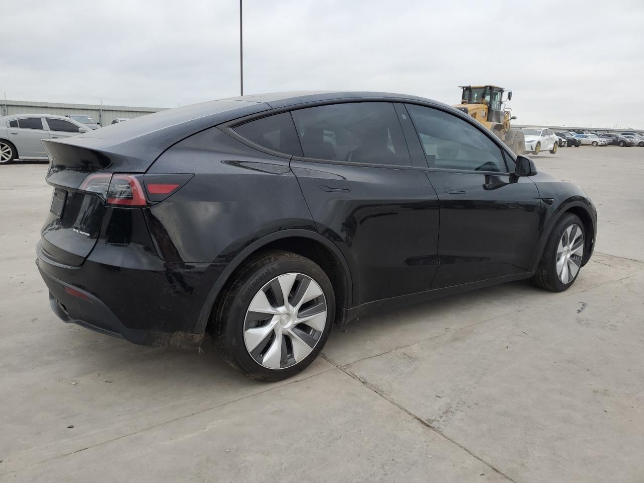 2023 TESLA MODEL Y  VIN:7SAYGDEE3PA046914