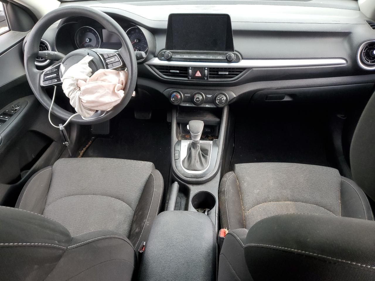 2022 KIA FORTE FE VIN:3KPF24AD9NE476548