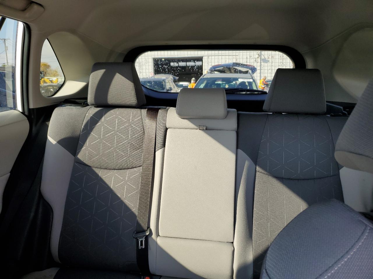 2023 TOYOTA RAV4 XLE VIN:JTMRWRFV4PD187260