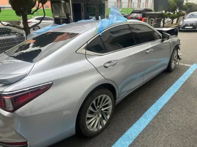 2021 Lexus ES 300 VIN: