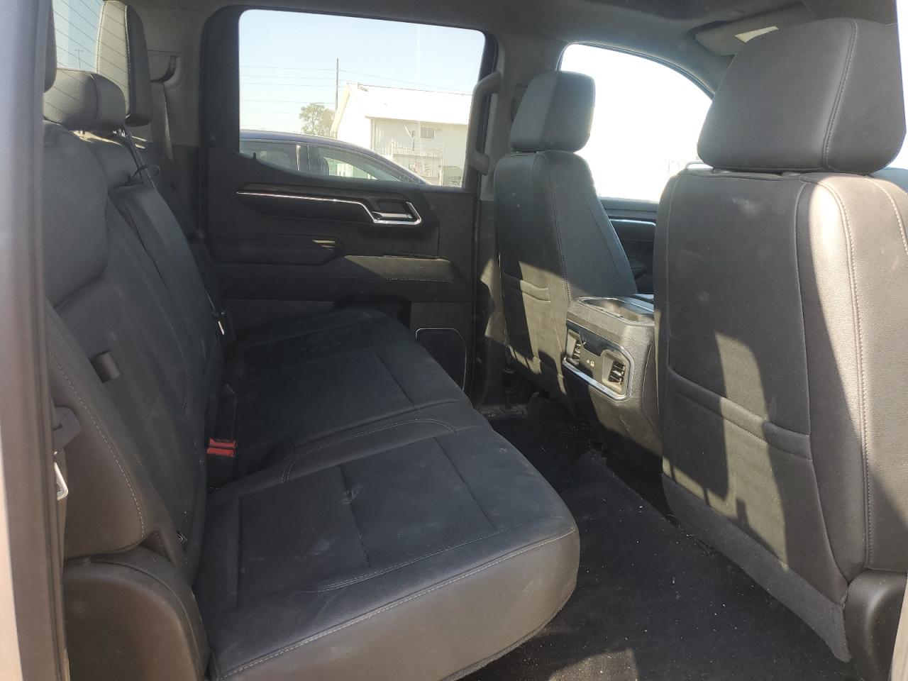 2022 GMC SIERRA K1500 SLT VIN:3GTUUDETXNG609213