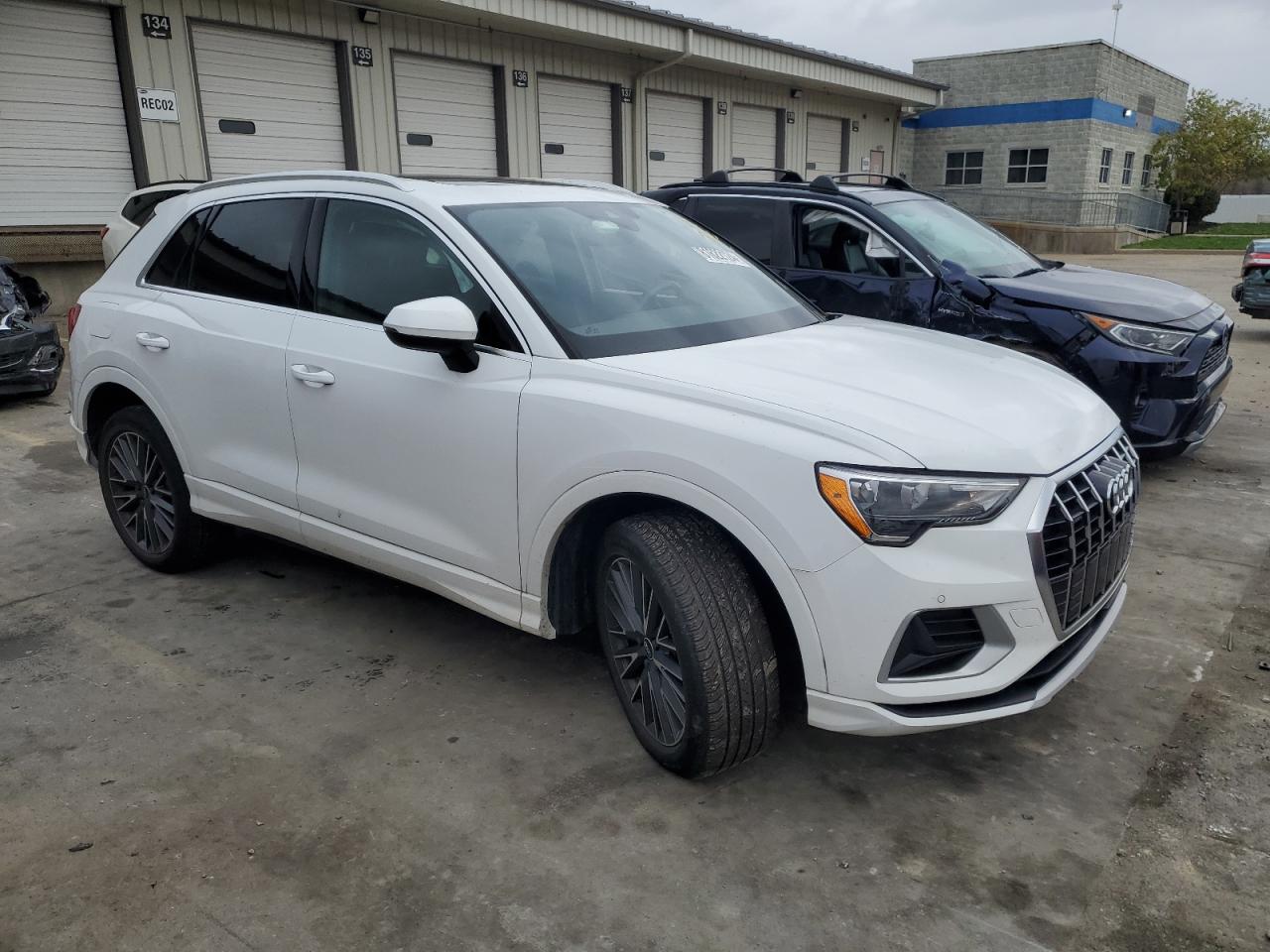 2022 AUDI Q3 PREMIUM 40 VIN:WA1AUCF30N1037394