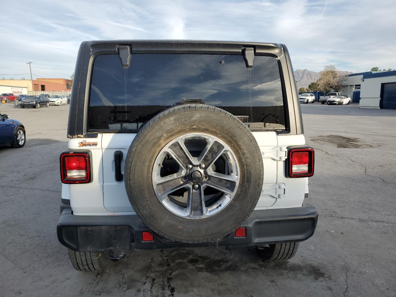 2023 JEEP WRANGLER SAHARA VIN:1C4HJXEGXPW511883