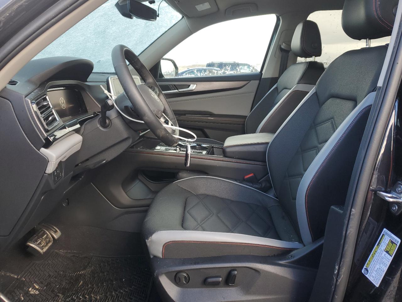 2024 VOLKSWAGEN ATLAS PEAK EDITION SE VIN:1V2CR2CA8RC570034