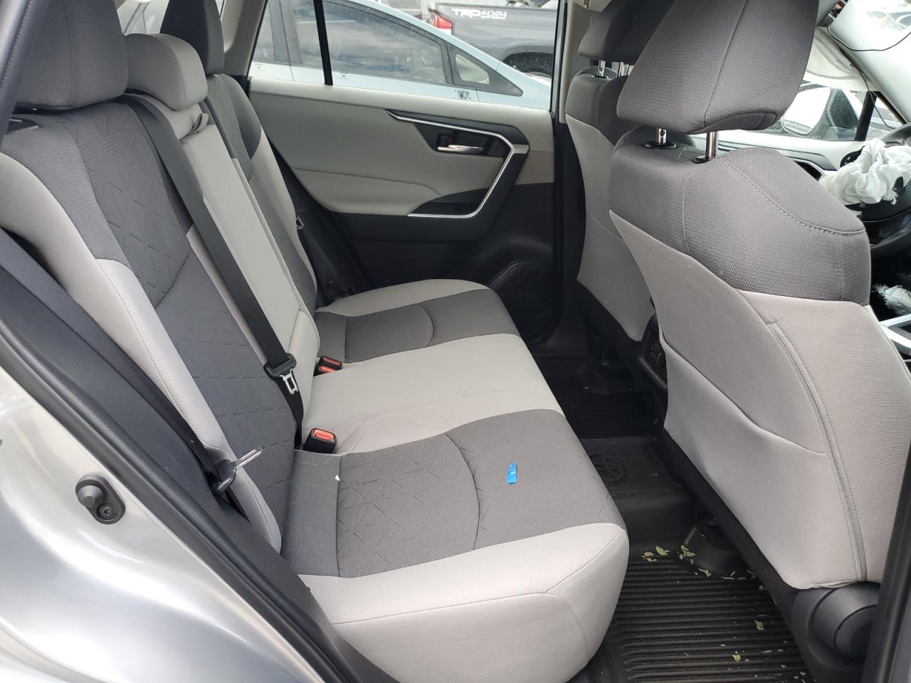 2022 TOYOTA RAV4 XLE VIN:2T3P1RFV3NC291195