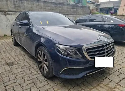 2020 Mercedes-Benz E 220 W1KZF0FB5LA835692 VIN:W1KZF0FB5LA835692