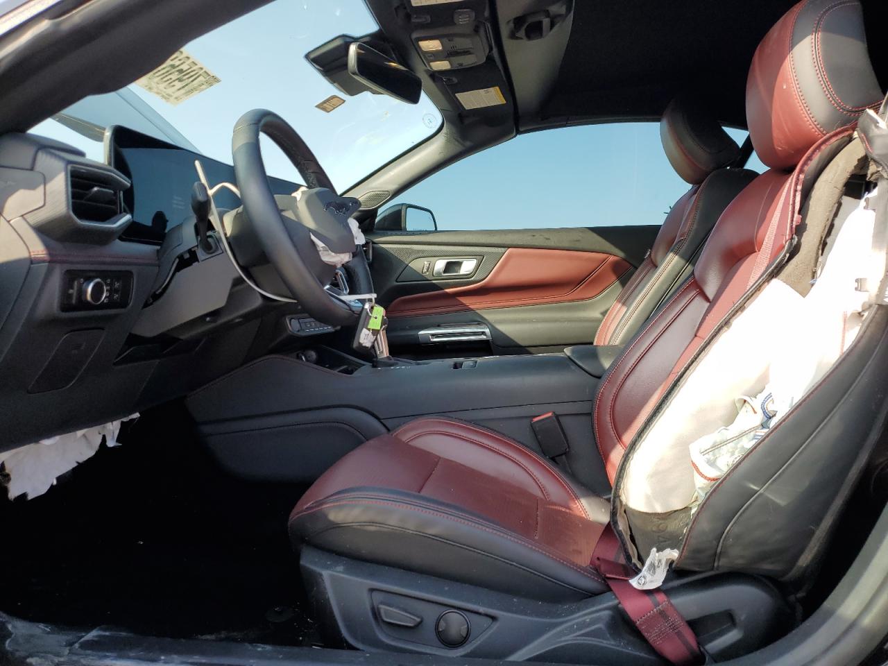 2024 FORD MUSTANG  VIN:1FAGP8UH7R5126886