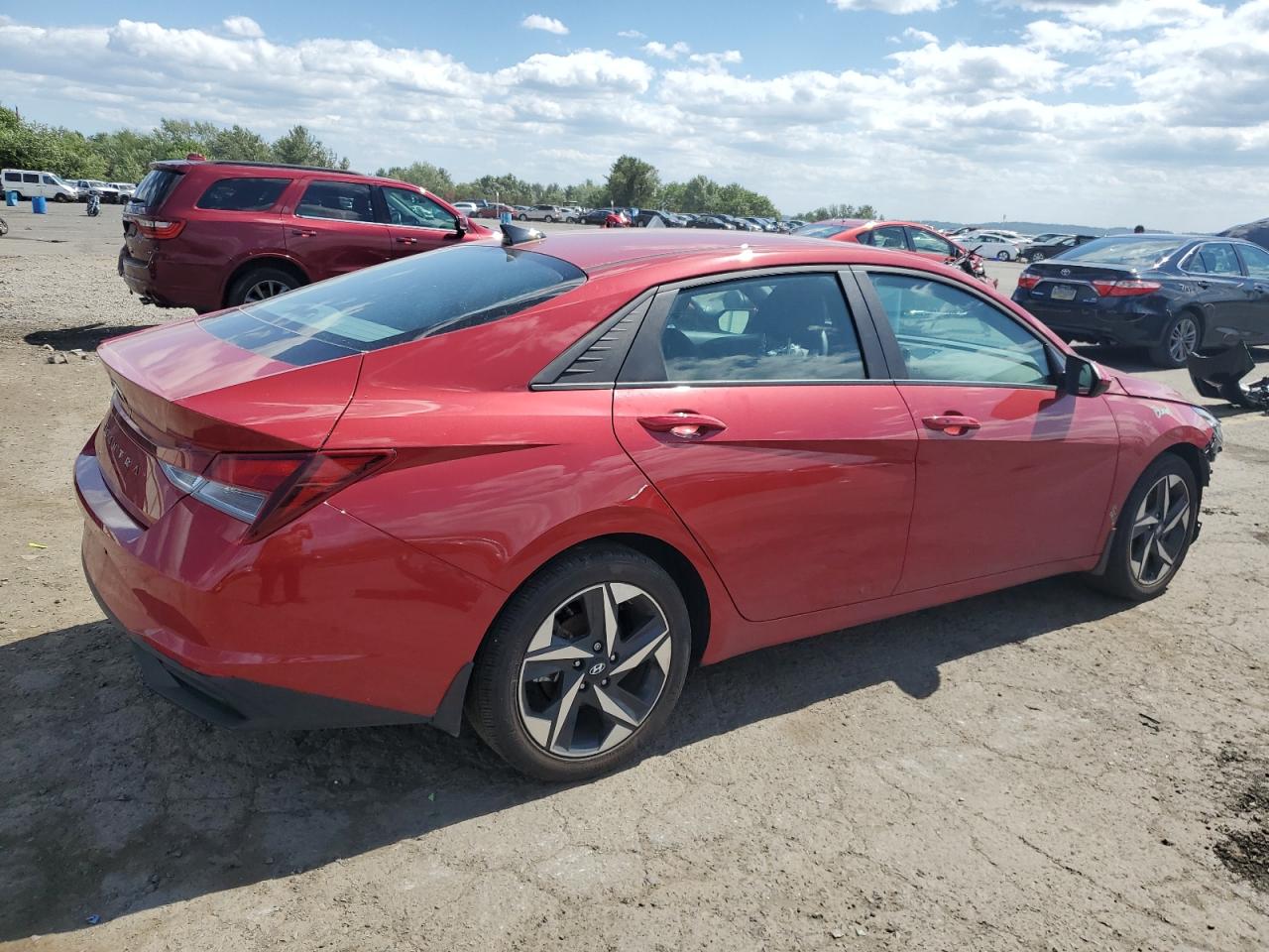 2023 HYUNDAI ELANTRA SEL VIN:KMHLS4AG3PU428282