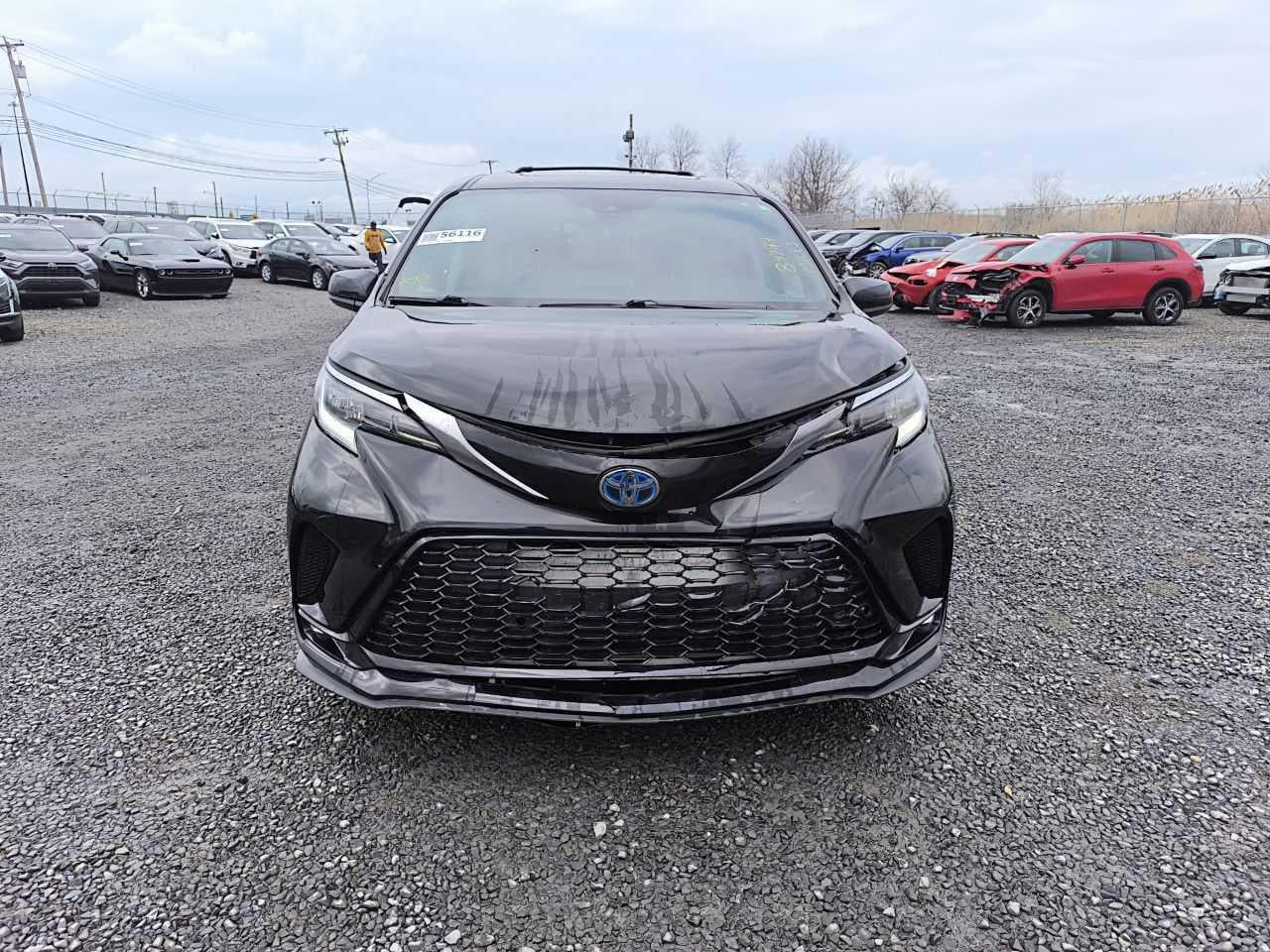 2022 TOYOTA SIENNA XSE VIN:5TDXSKFC5NS069826