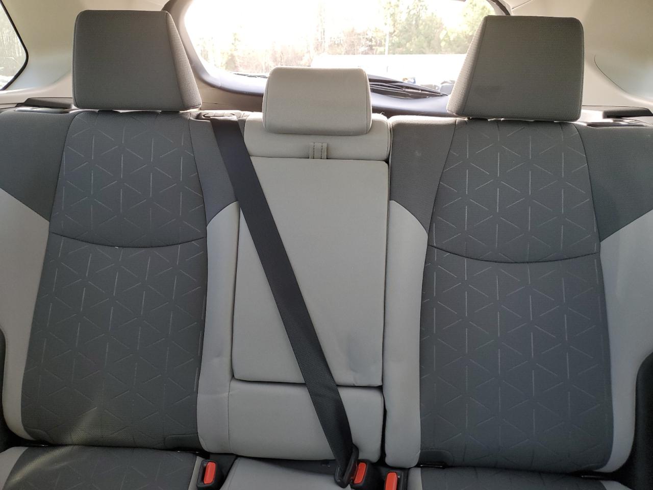 2022 TOYOTA RAV4 XLE VIN:2T3RWRFVXNW140878