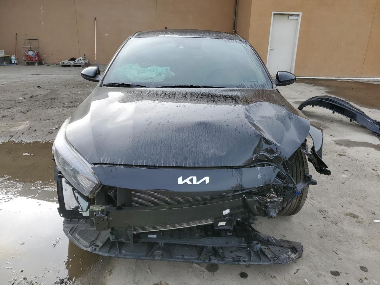 2022 KIA FORTE FE VIN:3KPF24AD2NE488525