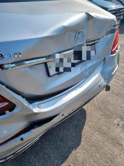 2017 Mercedes-Benz E 300 VIN: