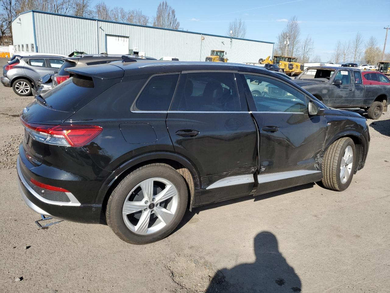 2024 AUDI Q4 E-TRON PREMIUM PLUS VIN:WA1LUBFZ2RP036788