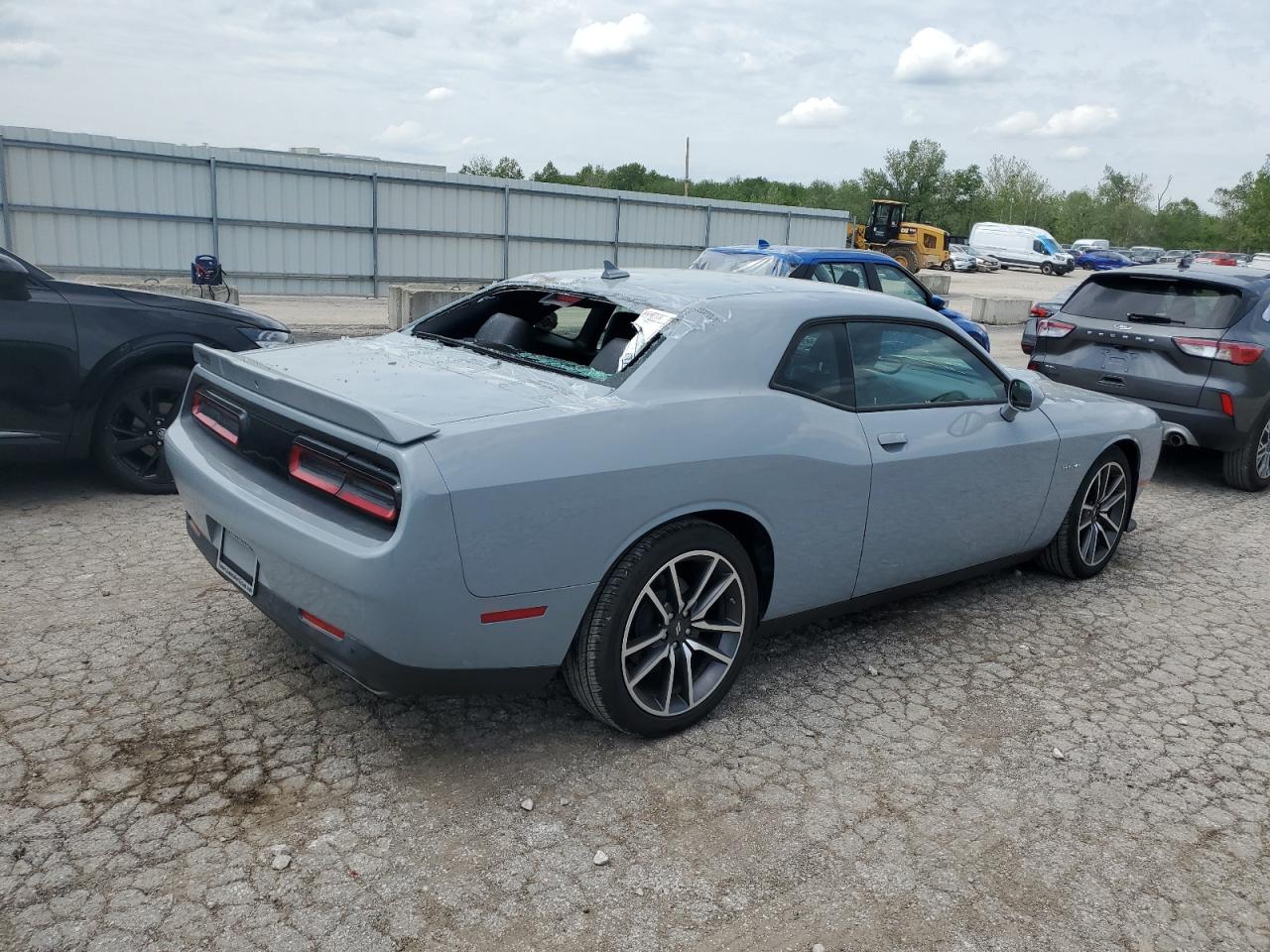 2022 DODGE CHALLENGER R/T VIN:2C3CDZBT7NH234107