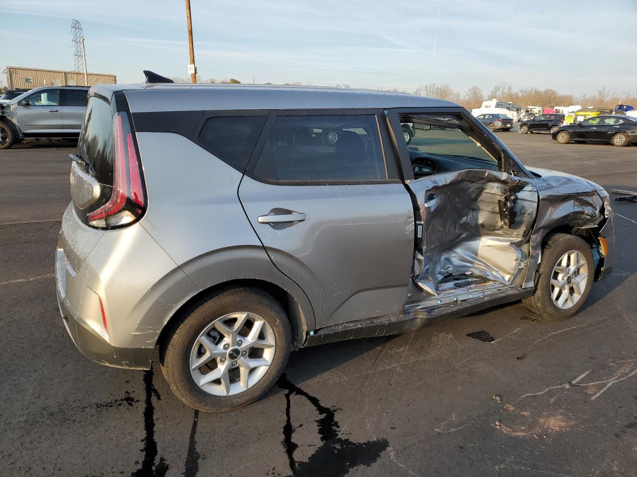 2024 KIA SOUL LX VIN:KNDJ23AU9R7241481