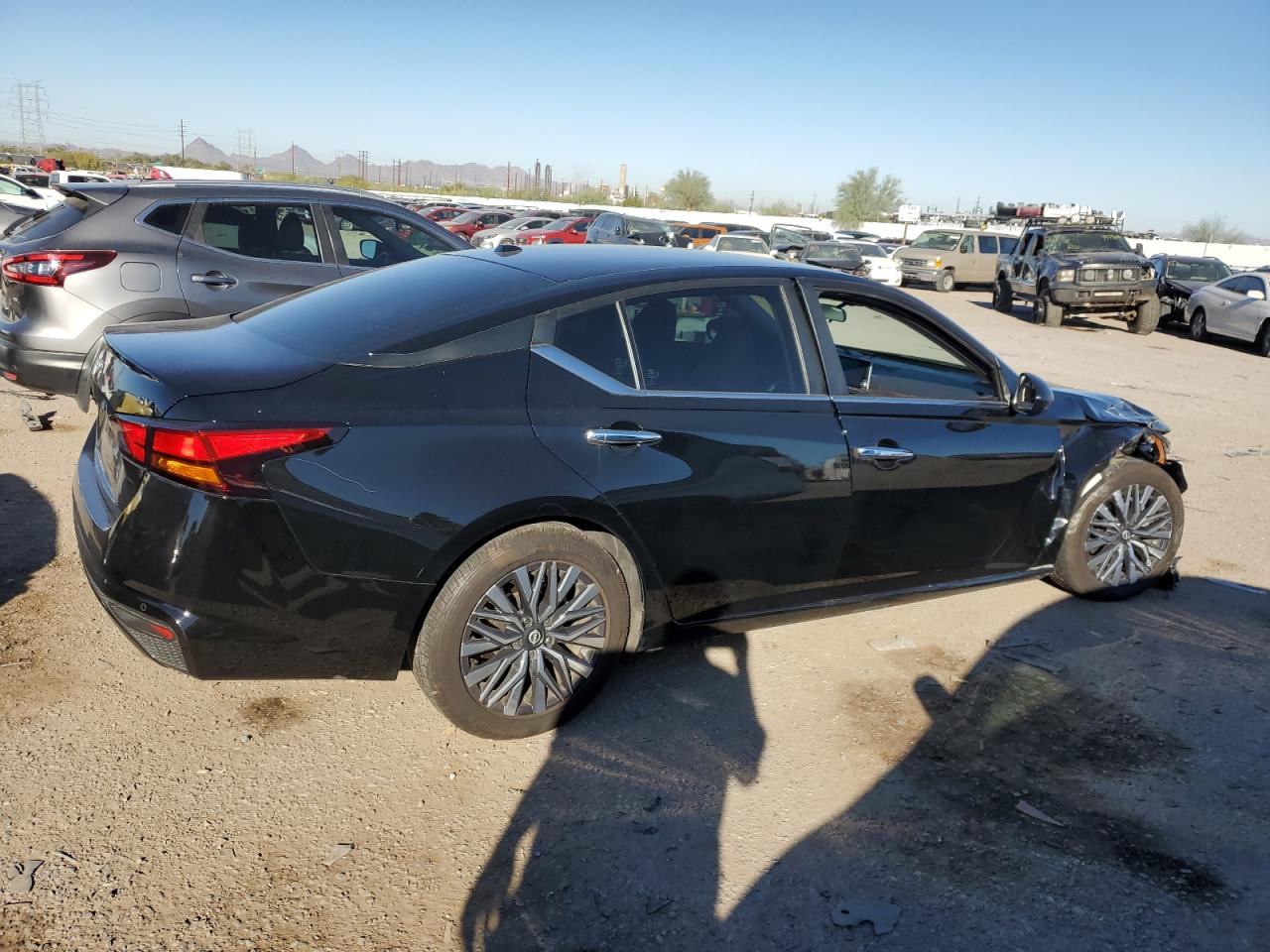 2024 NISSAN ALTIMA SV VIN:1N4BL4DV4RN305147