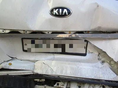 2016 Kia Carnival VIN: