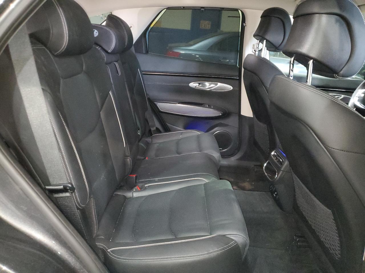 2023 GENESIS GV70 BASE VIN:KMUMADTB5PU110917