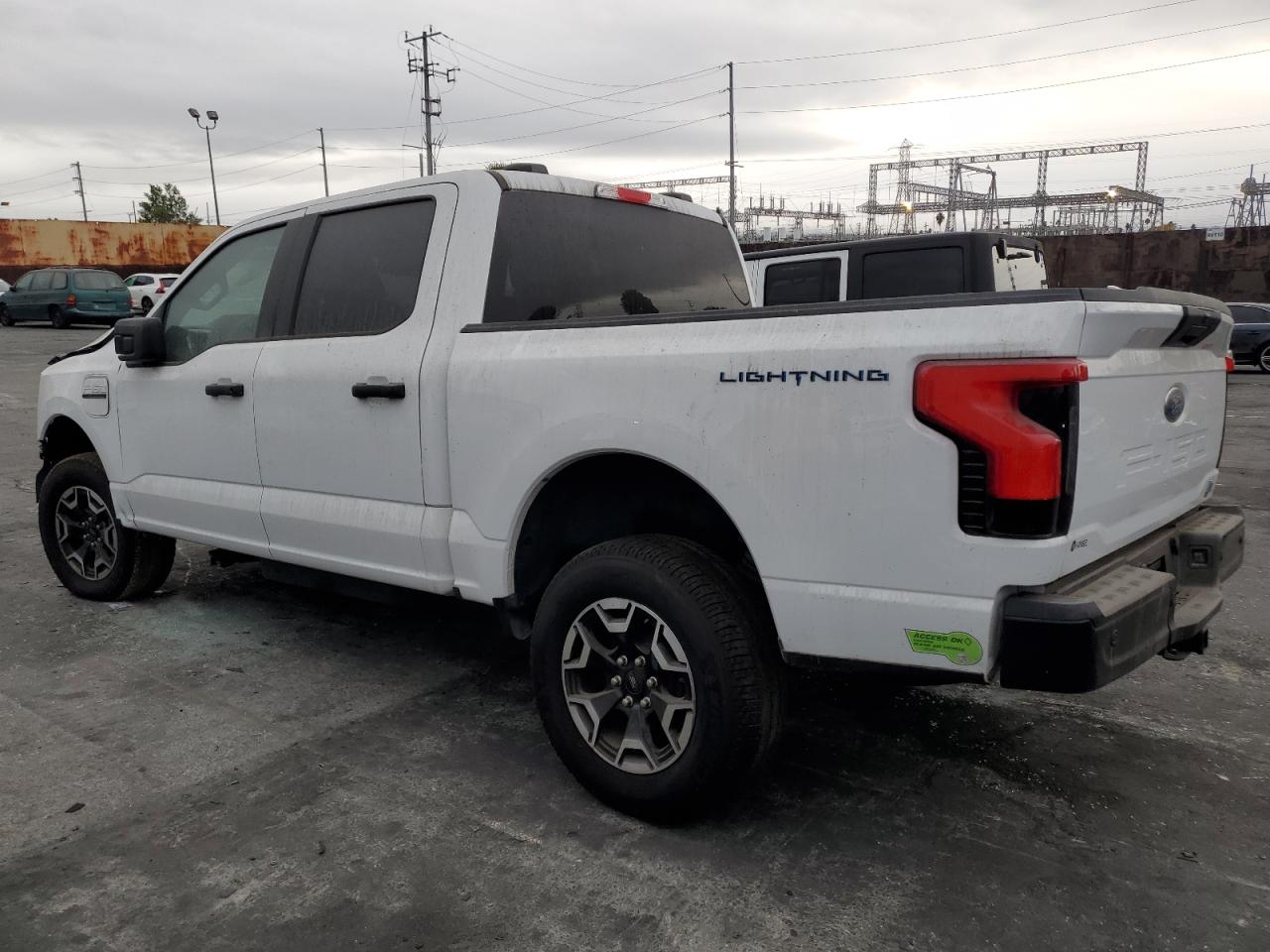 2022 FORD F150 LIGHTNING PRO VIN:1FTVW1EL1NWG14850