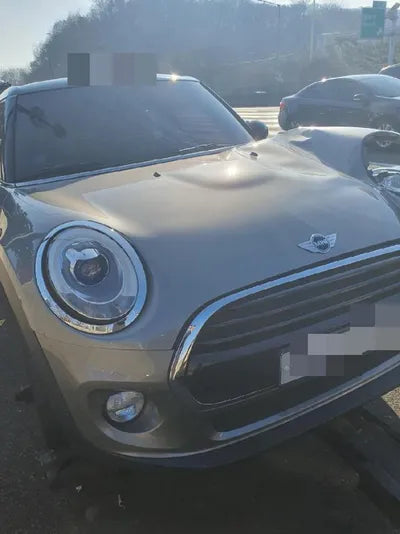 2017 MINI Cooper VIN: