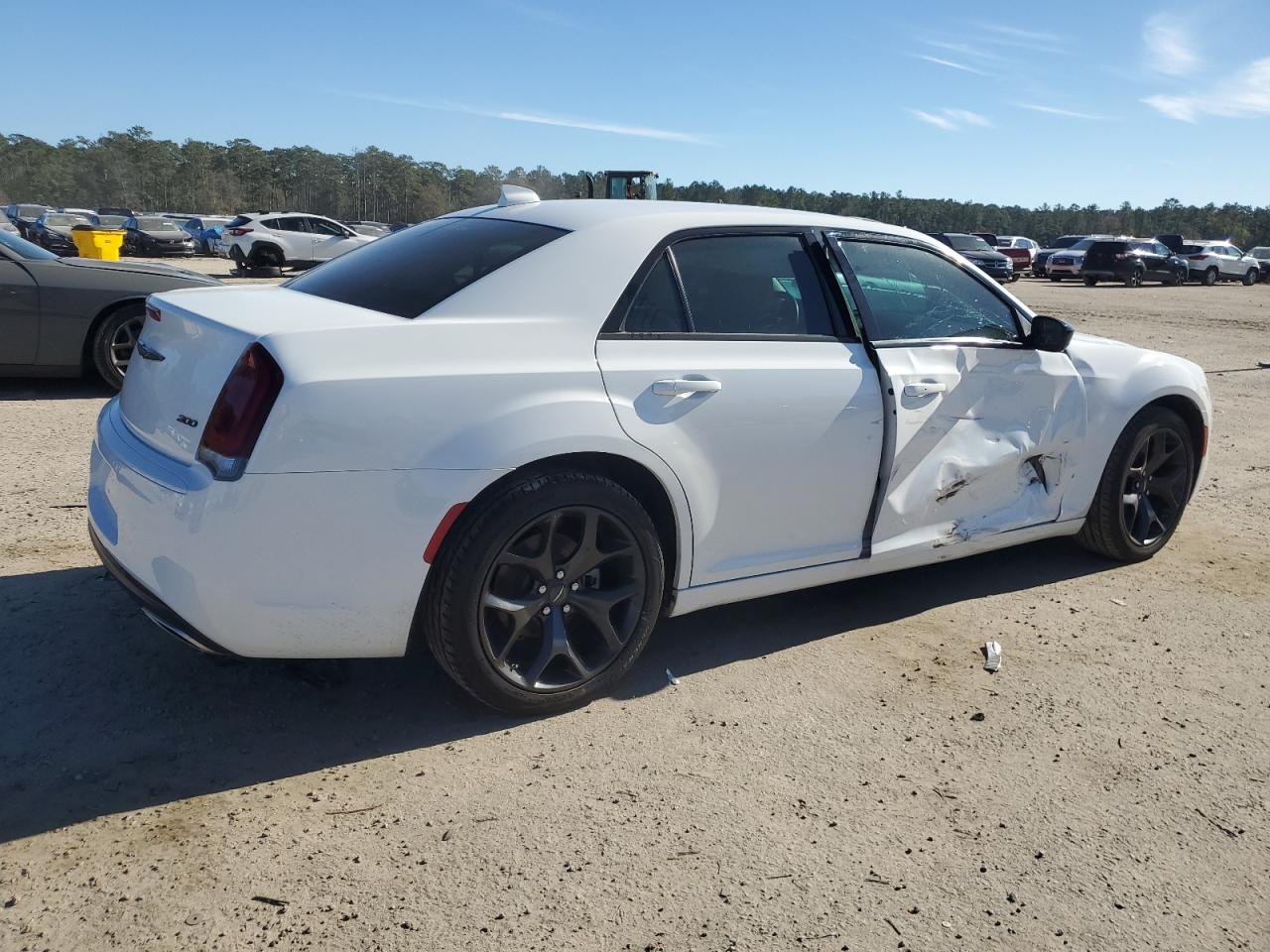 2022 CHRYSLER 300 TOURING VIN:2C3CCAAG4NH130991