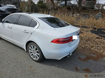 2016 Jaguar XE SAJAB4BN8GA932368 VIN:SAJAB4BN8GA932368