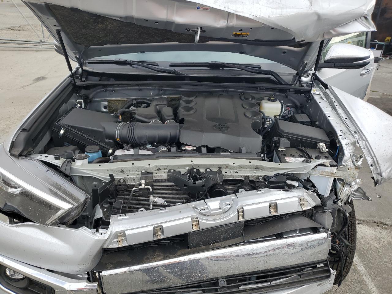 2024 TOYOTA 4RUNNER LIMITED VIN:JTEKU5JR6R6251716