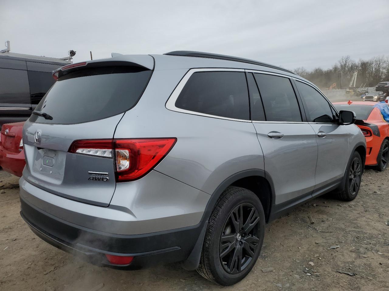 2022 HONDA PILOT SE VIN:5FNYF6H27NB095188