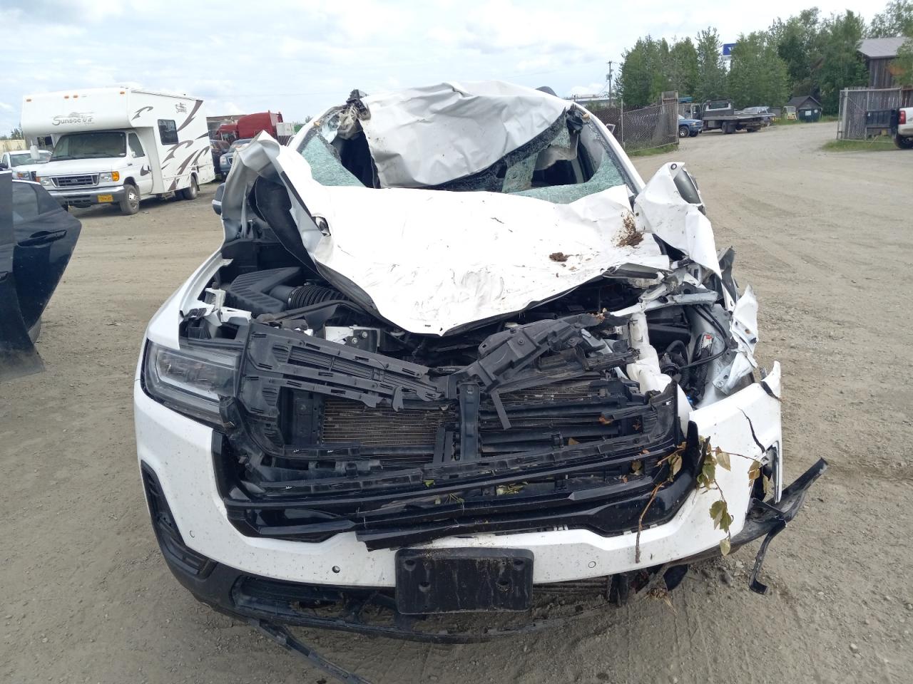 2022 GMC ACADIA SLE VIN:1GKKNRL42NZ143701