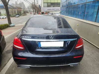 2017 Mercedes-Benz E 220 WDDZF0EBXHA166585 VIN:WDDZF0EBXHA166585