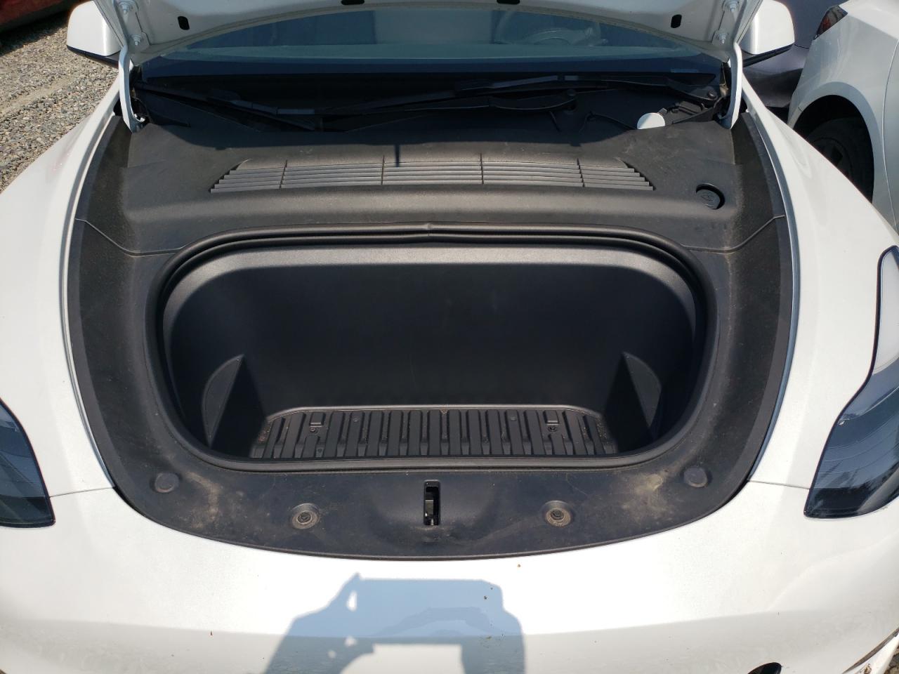 2023 TESLA MODEL Y  VIN:7SAYGDEE2PF626450
