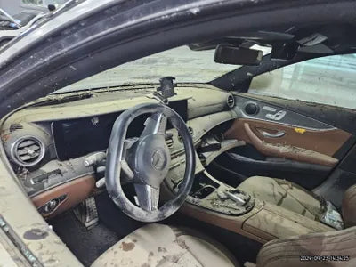 2017 Mercedes-Benz E 300 VIN: