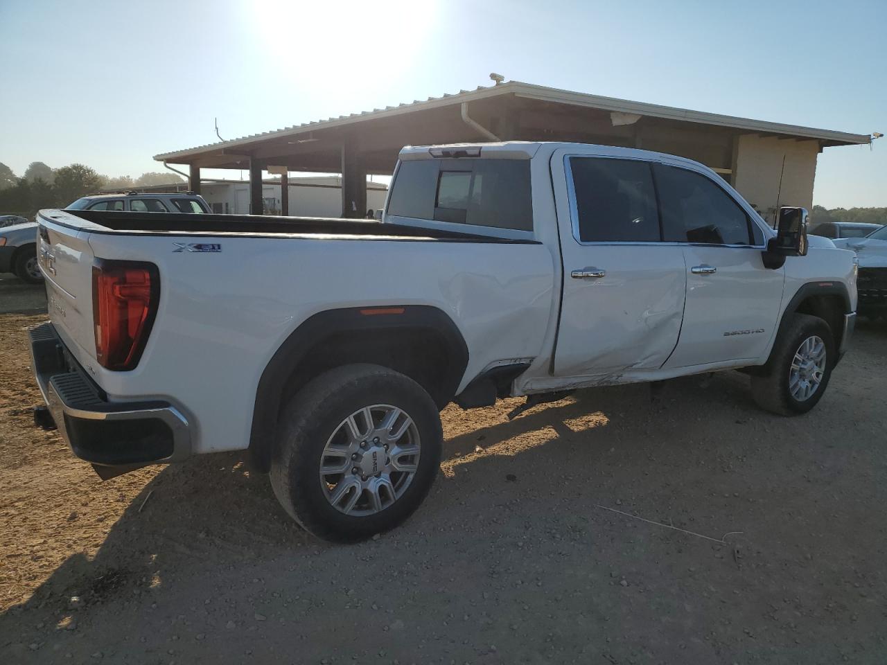 2022 GMC SIERRA K2500 SLT VIN:1GT49NE78NF199135
