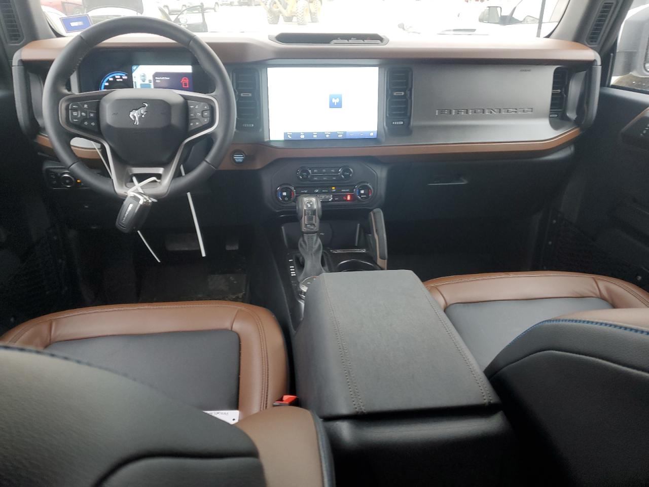 2024 FORD BRONCO OUTER BANKS VIN:1FMDE8BH5RLA99250