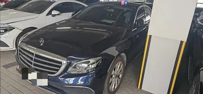 2017 Mercedes-Benz E 300 VIN: